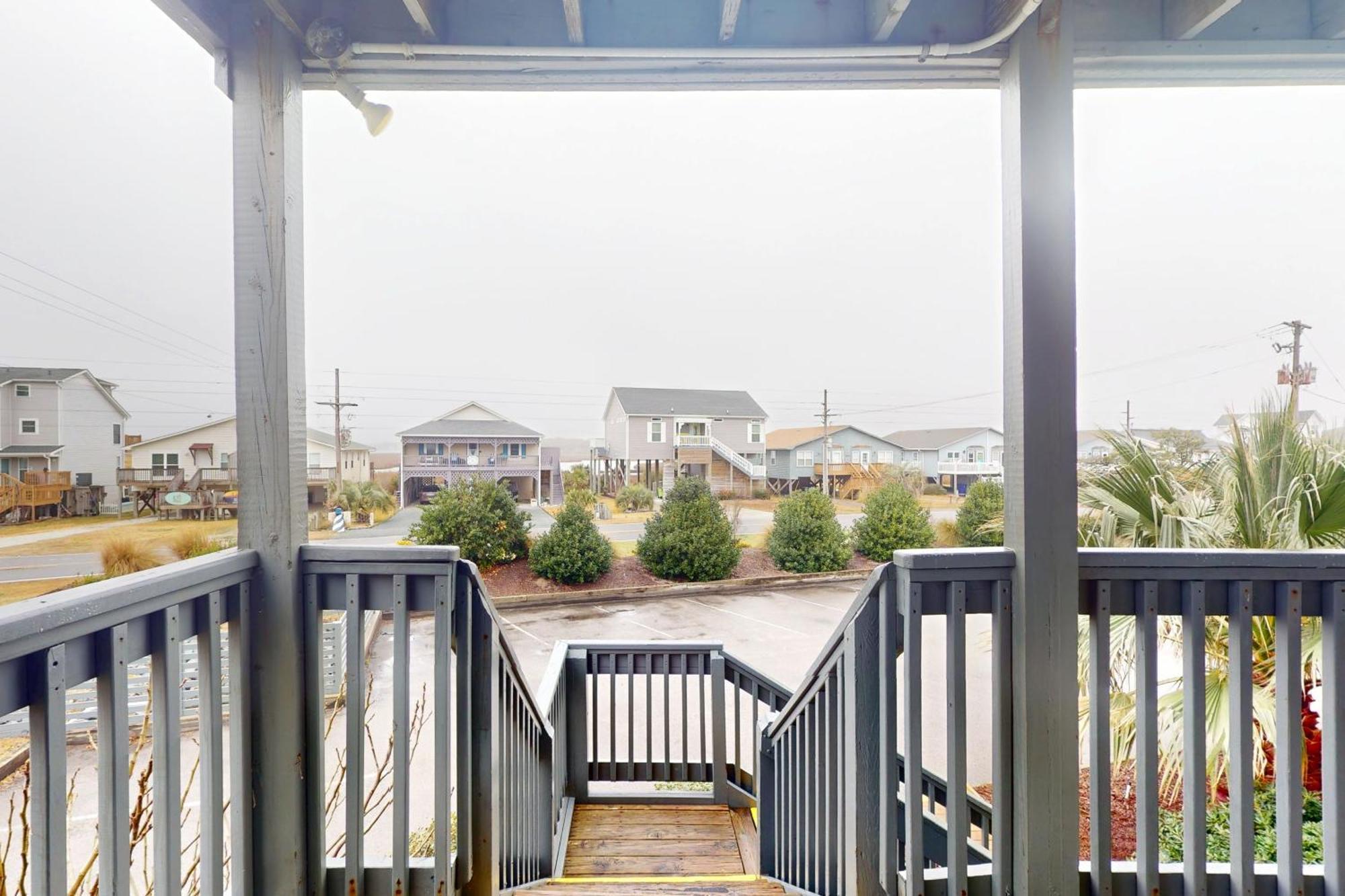 Shipwatch Villas ノース・トップセール・ビーチ エクステリア 写真